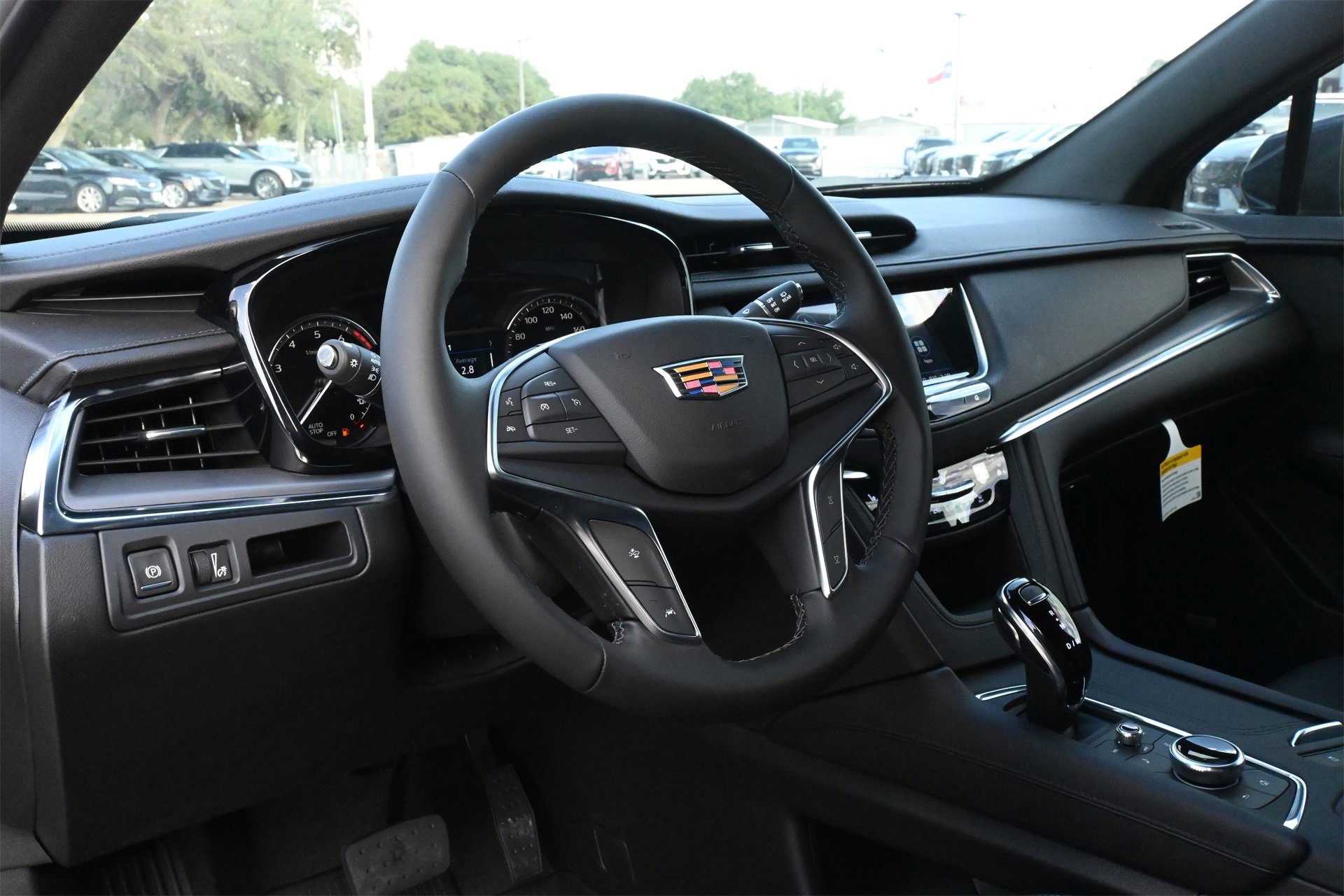 New 2026 Cadillac XT5 Luxury w/ LPO, Floor Liner Package image 17