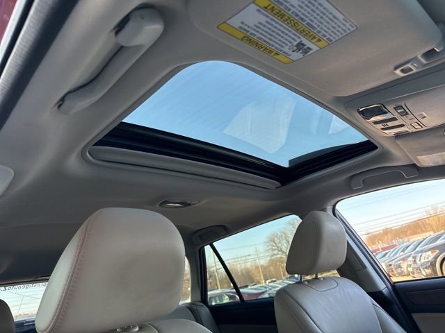 Used 2017 Subaru Outback 2.5i Limited image 11