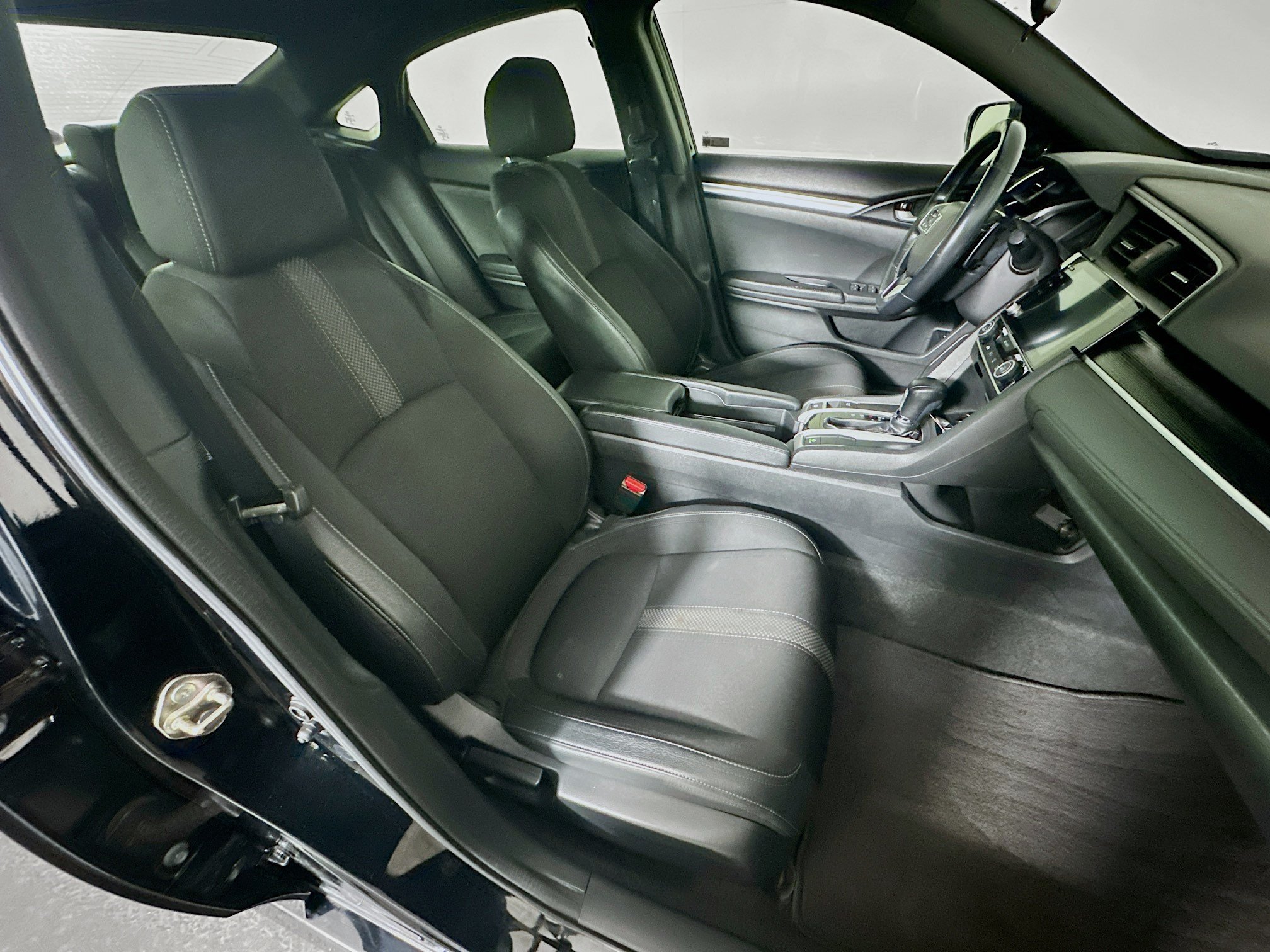Used 2019 Honda Civic Sport image 27
