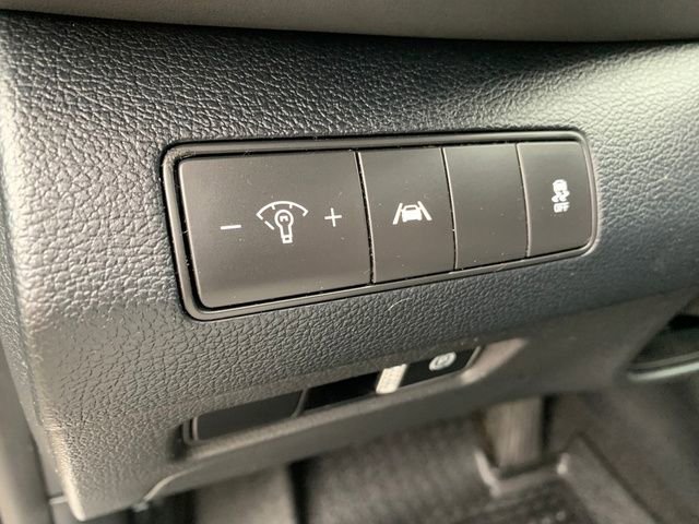 Used 2021 Hyundai Santa Fe SE image 23