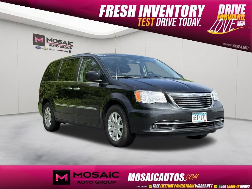 Used 2015 Chrysler Town & Country Touring w/ Driver Convenience Group