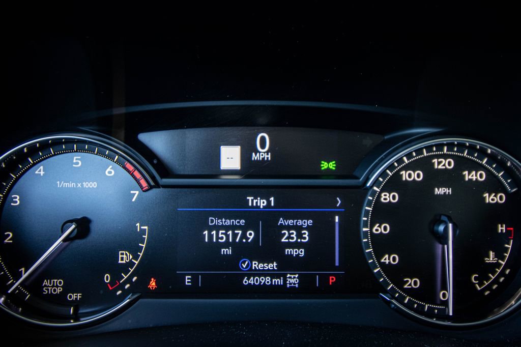 Used 2020 Cadillac XT4 Sport image 39