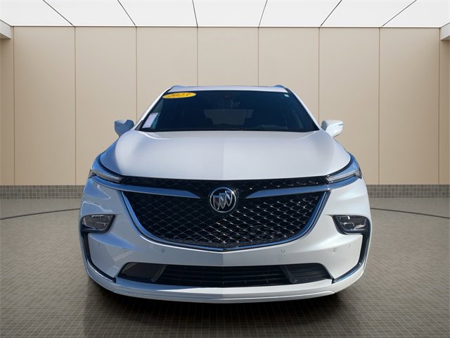 Used 2023 Buick Enclave Avenir w/ Avenir Technology Package image 8