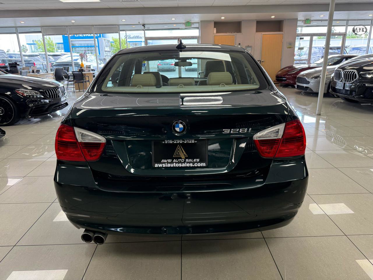 Used 2008 BMW 328i Sedan RWD image 5