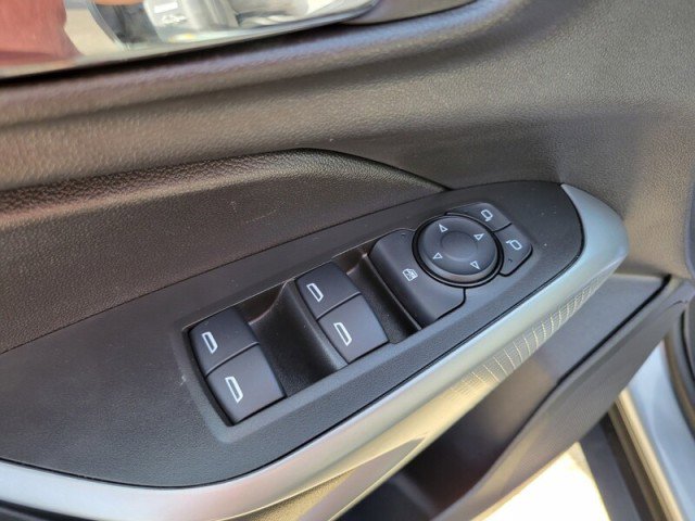 Certified 2025 Chevrolet Trax RS w/ Driver Confidence Package image 25