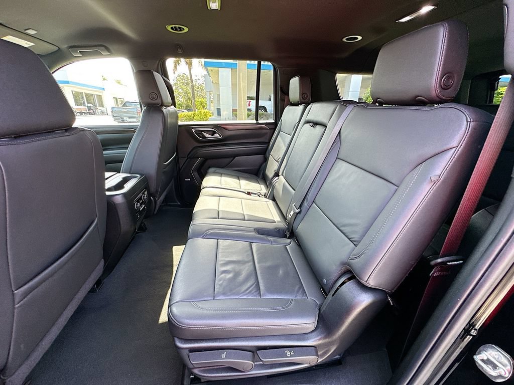 Certified 2024 Chevrolet Suburban LT AWD/4WD image 24