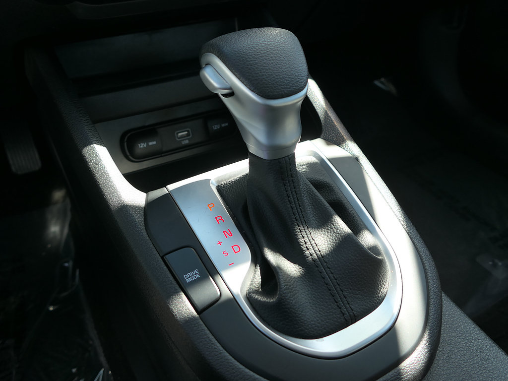 Used 2023 Kia Forte LXS w/ LXS Technology Package FWD image 21