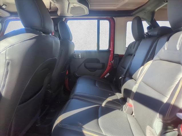 Used 2025 Jeep Wrangler Willys image 18