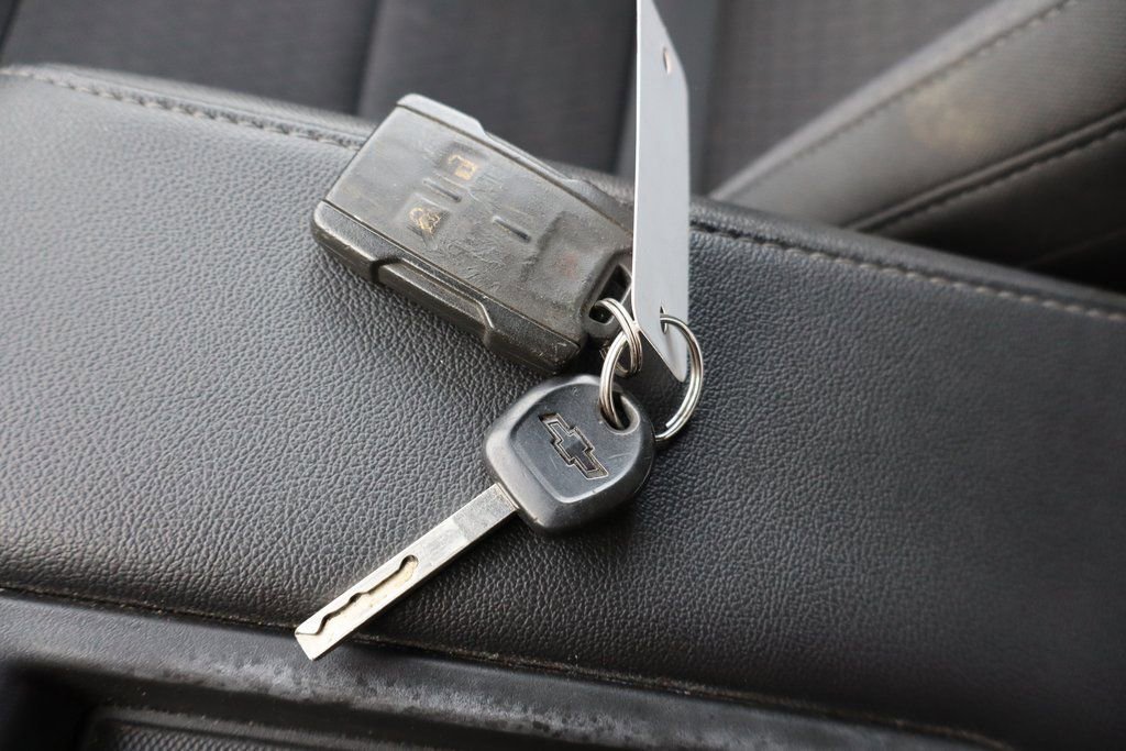 Used 2020 Chevrolet Silverado 1500 LT image 27