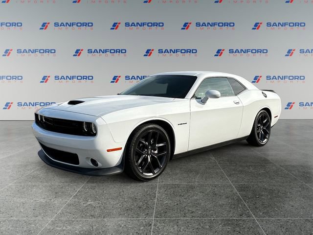 Used 2022 Dodge Challenger R/T w/ Blacktop Package image 1