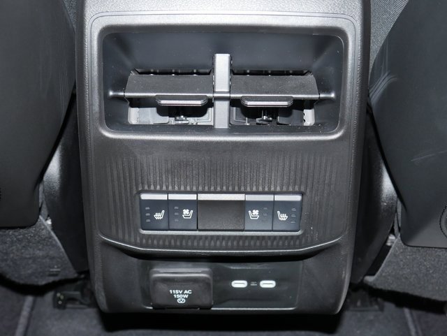 Used 2025 Jeep Wagoneer S Launch Edition image 27