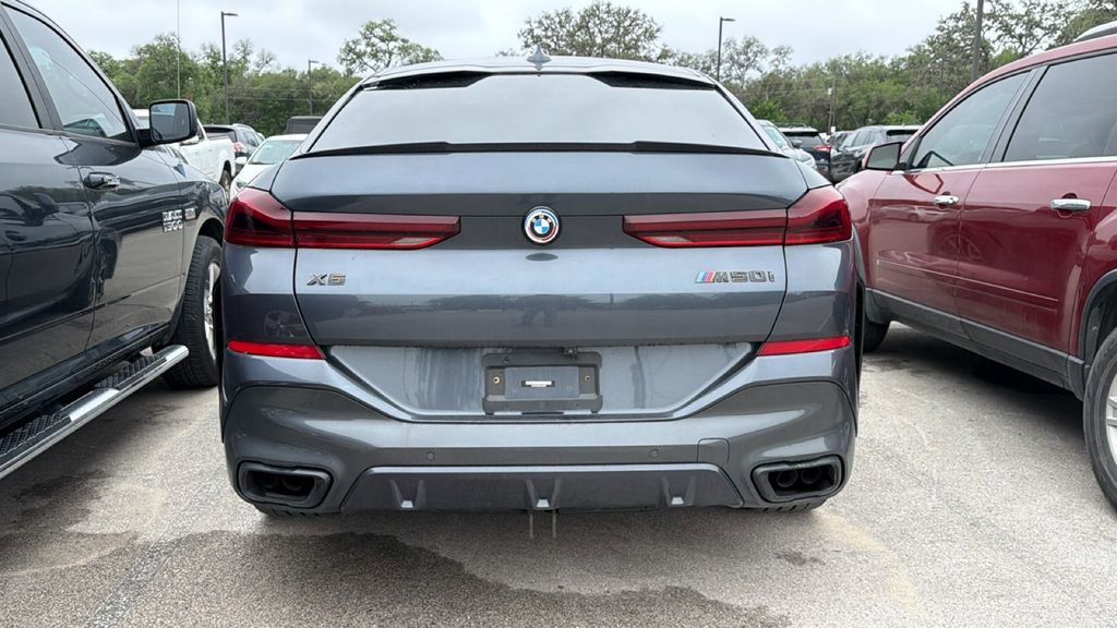 Used 2022 BMW X6 M50i AWD/4WD image 6