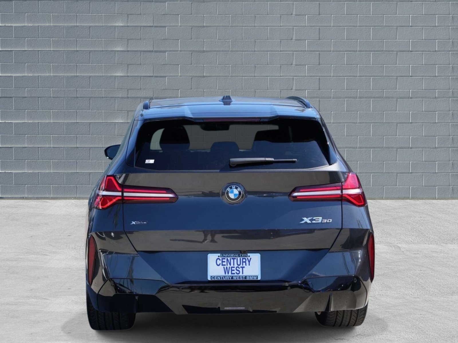 Used 2026 BMW X3 xDrive30i w/ M Sport Package AWD/4WD image 4