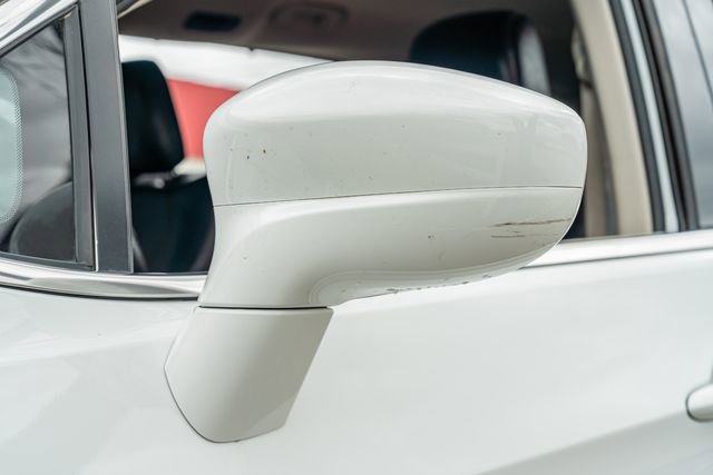 Used 2019 Chrysler Pacifica Touring-L image 10