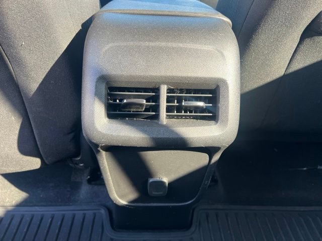 Used 2018 Chevrolet Equinox LT AWD/4WD image 18