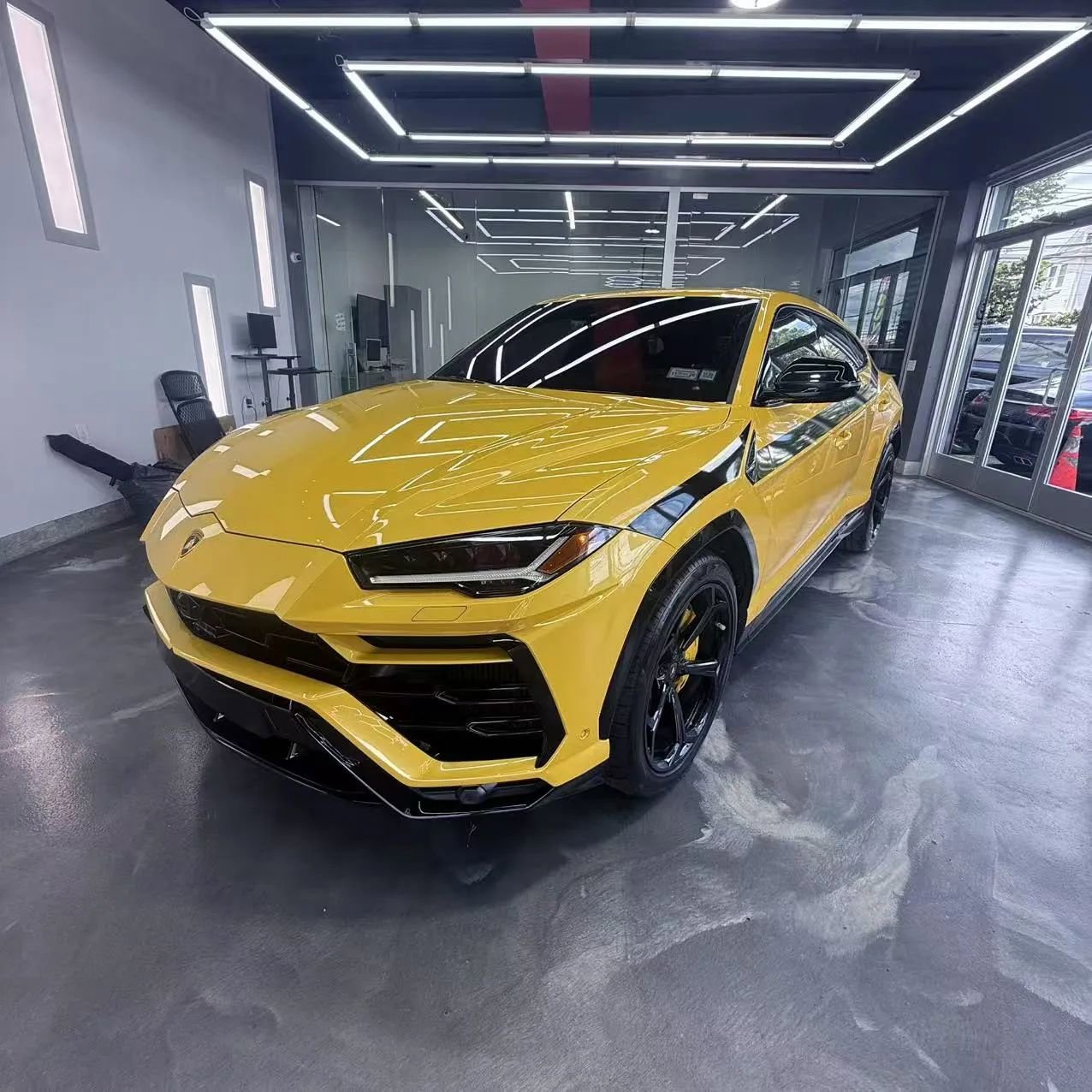 Used 2022 Lamborghini Urus image 5