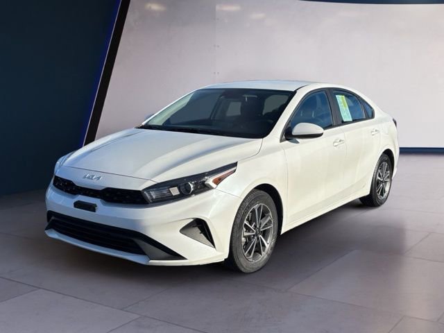 Certified 2023 Kia Forte LXS image 1