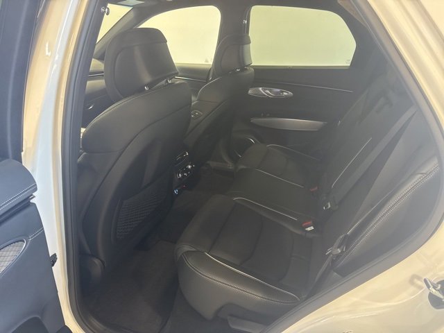 Used 2025 Genesis GV70 2.5T w/ Sport Prestige Package image 15