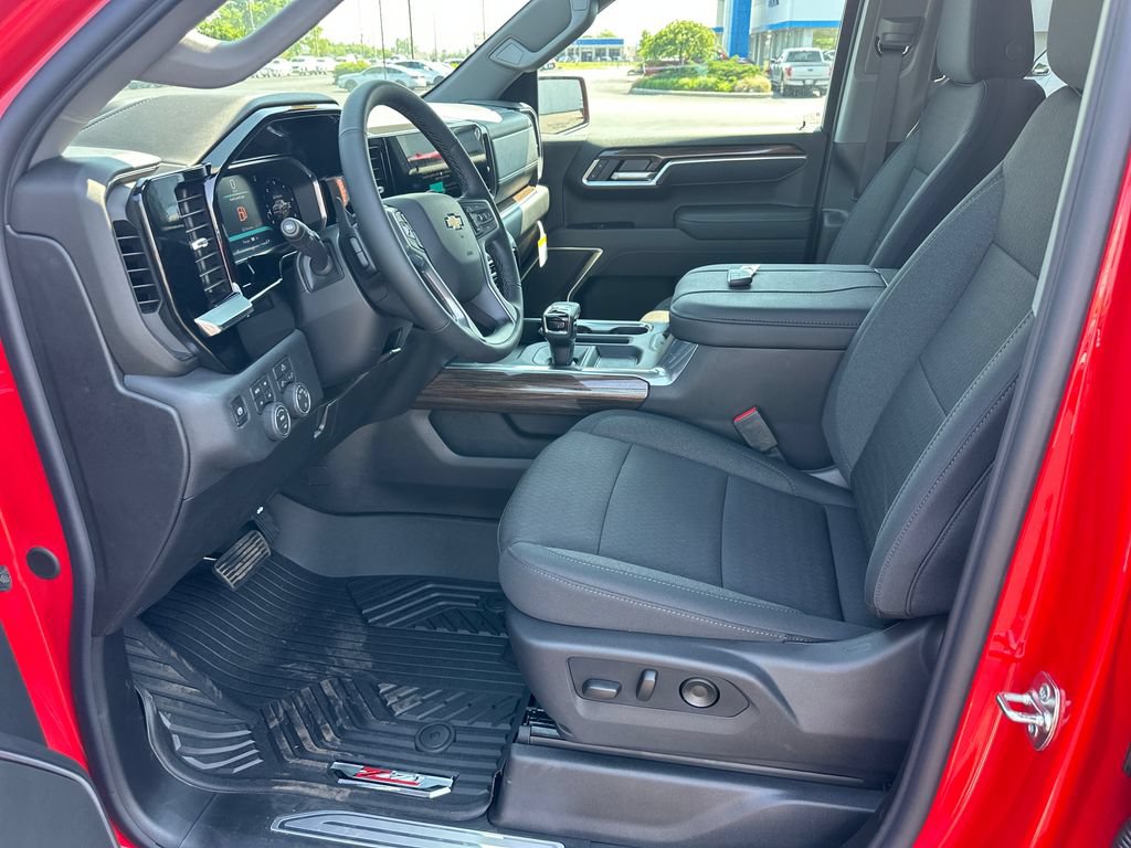 New 2026 Chevrolet Silverado 1500 LT AWD/4WD image 11