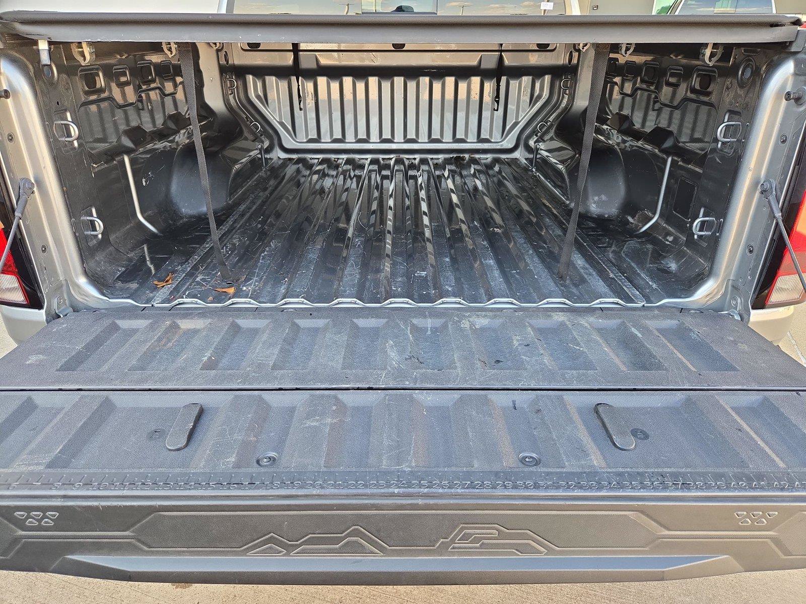 Used 2024 Chevrolet Colorado LT w/ LT Convenience Package RWD image 29