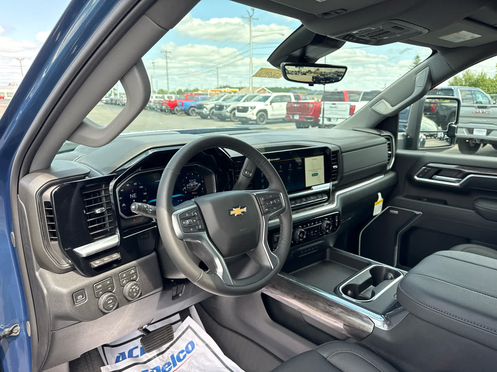 New 2026 Chevrolet Silverado 3500 LTZ w/ LTZ Plus Package AWD/4WD image 13