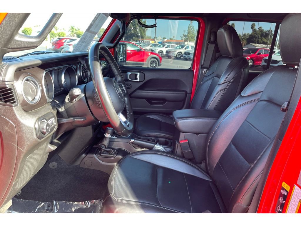 Used 2020 Jeep Wrangler Unlimited Sahara image 10