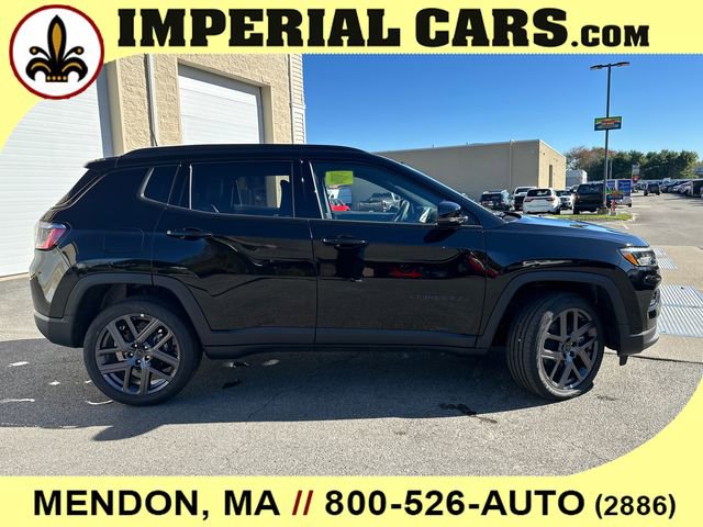 New 2026 Jeep Compass Limited image 14