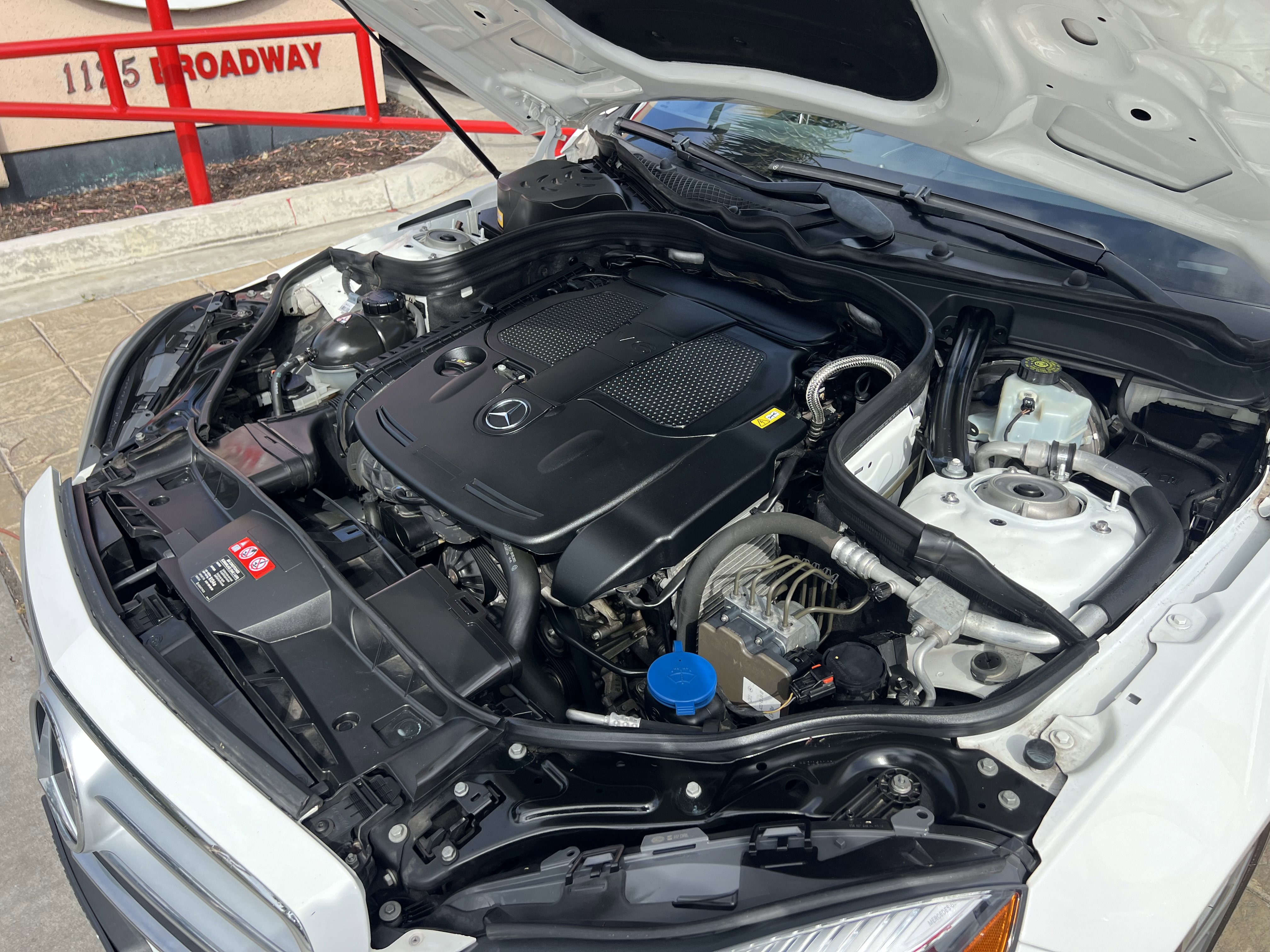 Used 2014 Mercedes-Benz E 350 Sedan w/ Premium 1 Package image 39