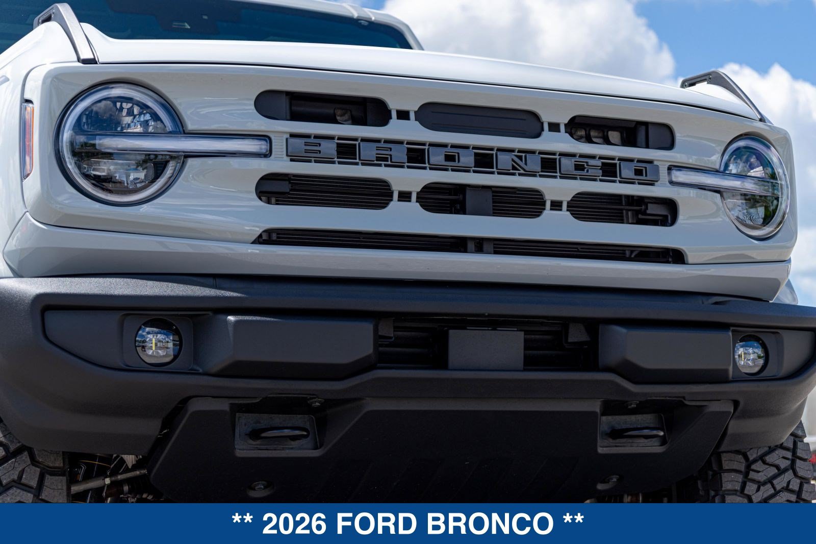 New 2026 Ford Bronco Outer Banks AWD/4WD image 13