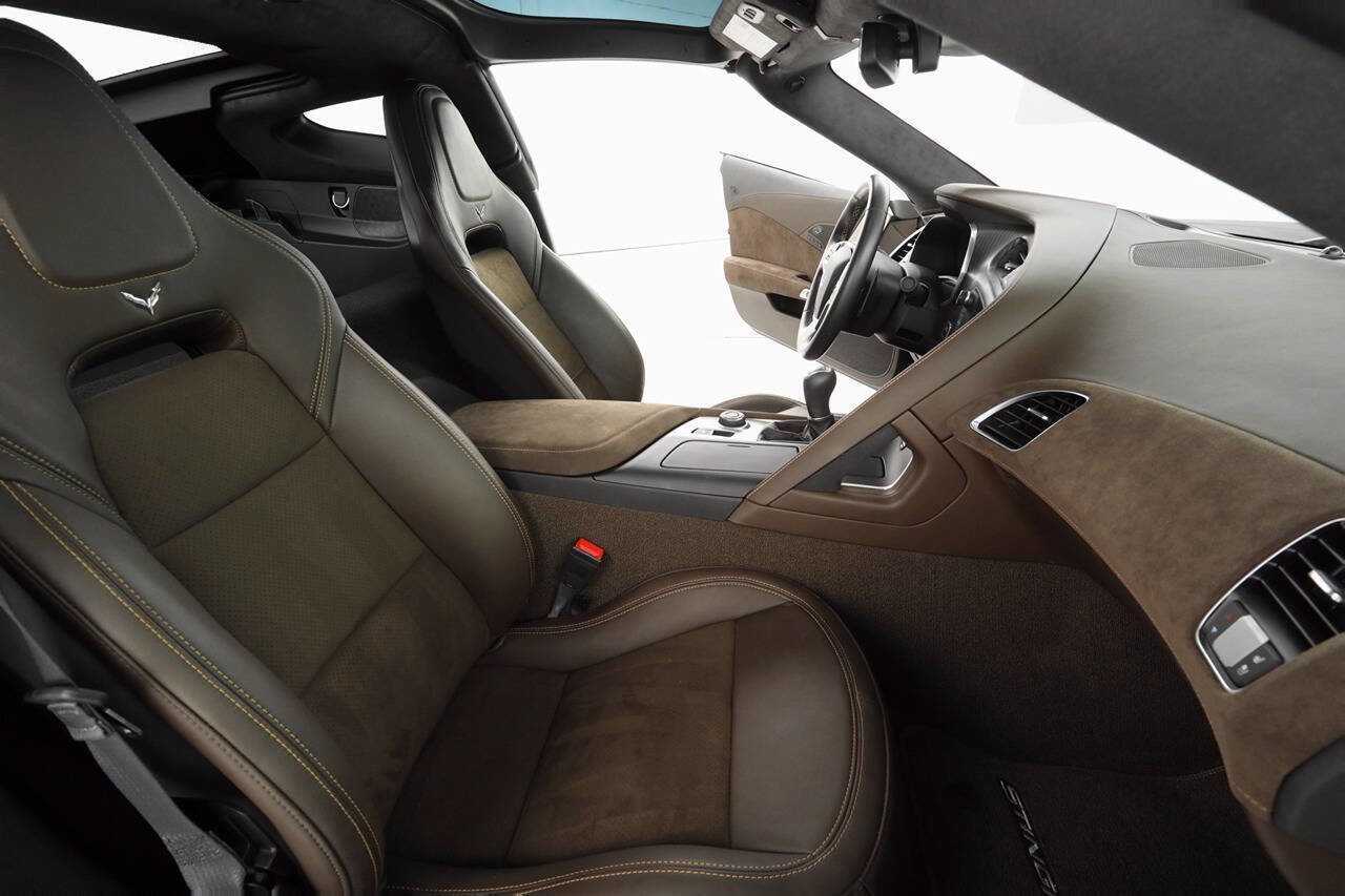 Used 2014 Chevrolet Corvette Stingray Coupe w/ 3LT Preferred Equipment Group image 14