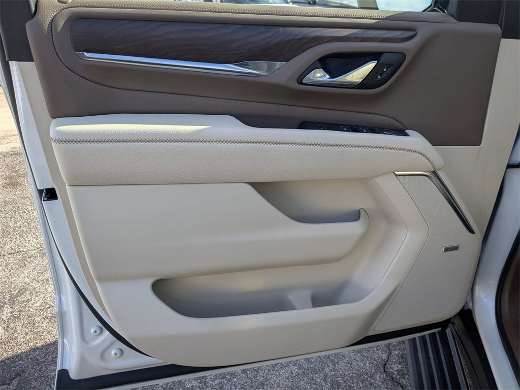 Certified 2024 GMC Yukon XL Denali image 11