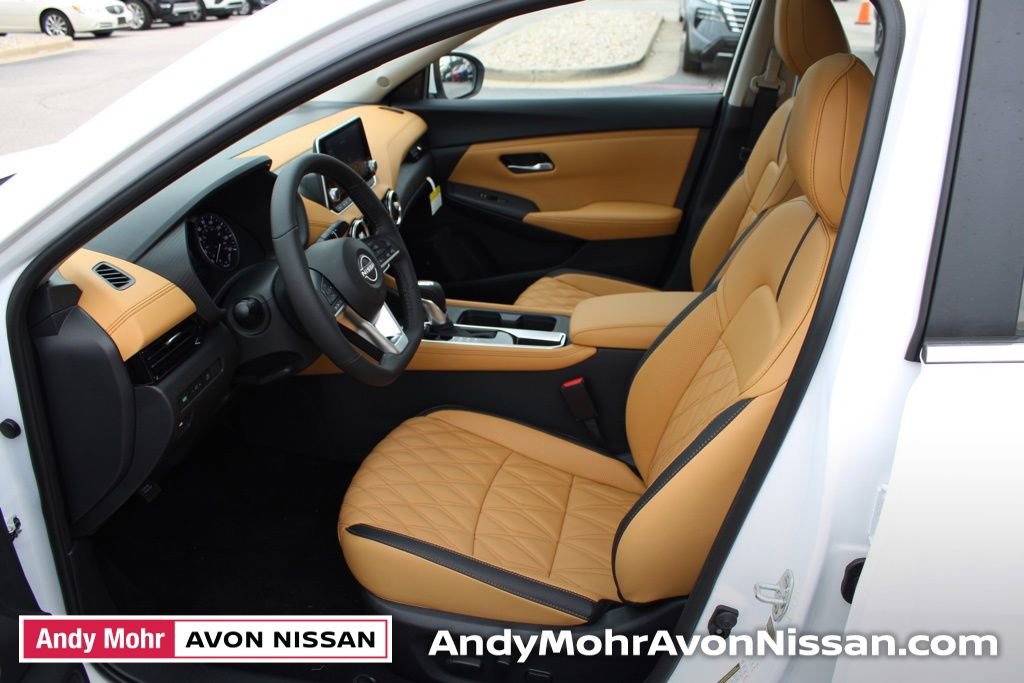 New 2025 Nissan Sentra SV w/ SV Premium Package image 8