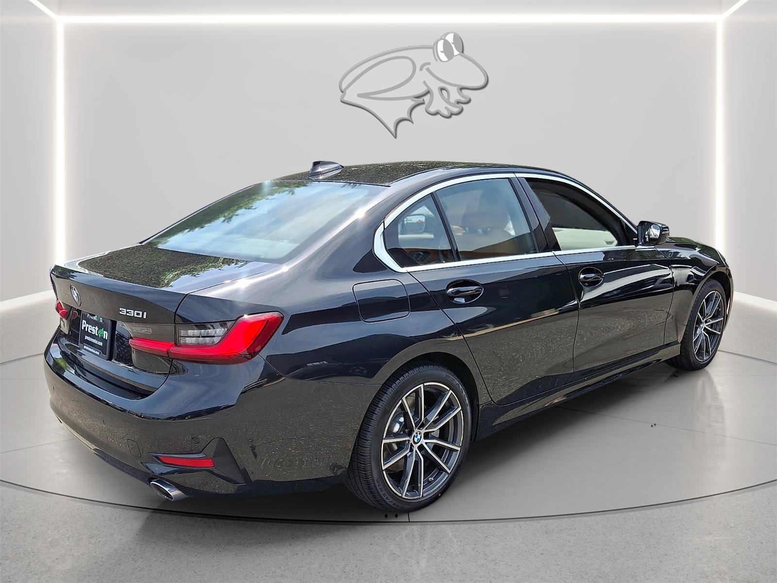 Used 2019 BMW 330i xDrive Sedan w/ Convenience Package AWD/4WD image 5