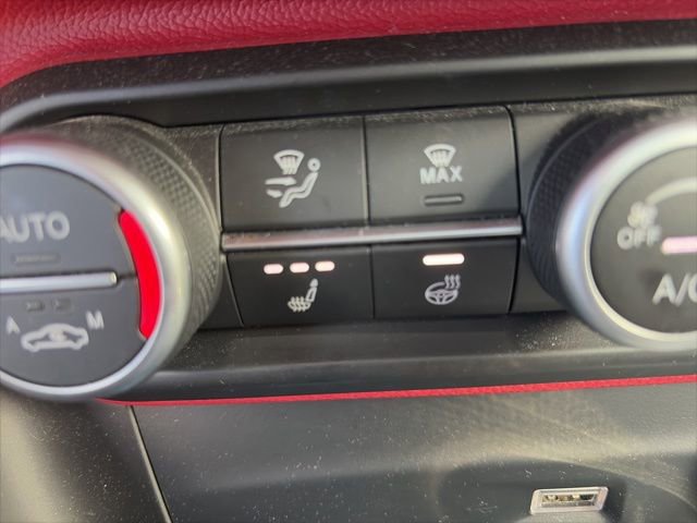 Used 2020 Alfa Romeo Stelvio Ti Sport image 10