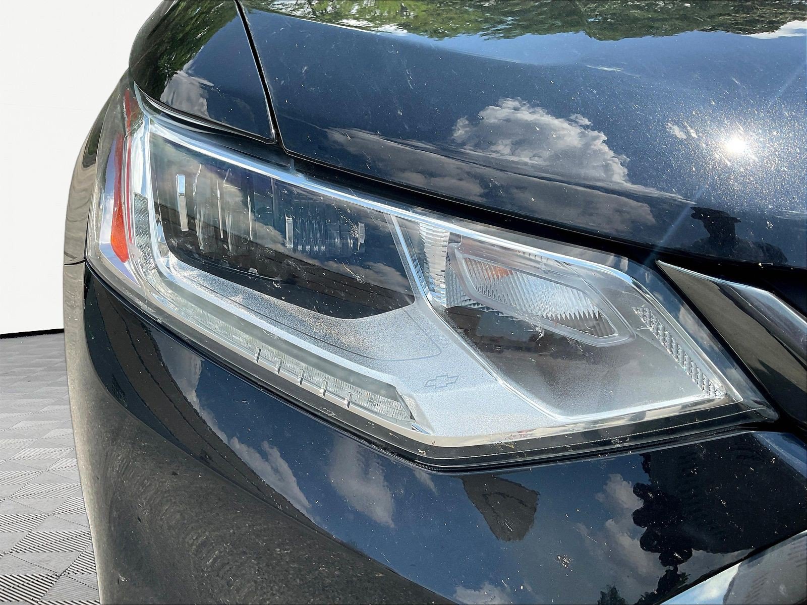 Used 2021 Chevrolet Traverse Premier w/ Redline Edition AWD/4WD image 32