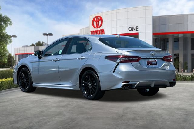 Used 2024 Toyota Camry XSE FWD image 7