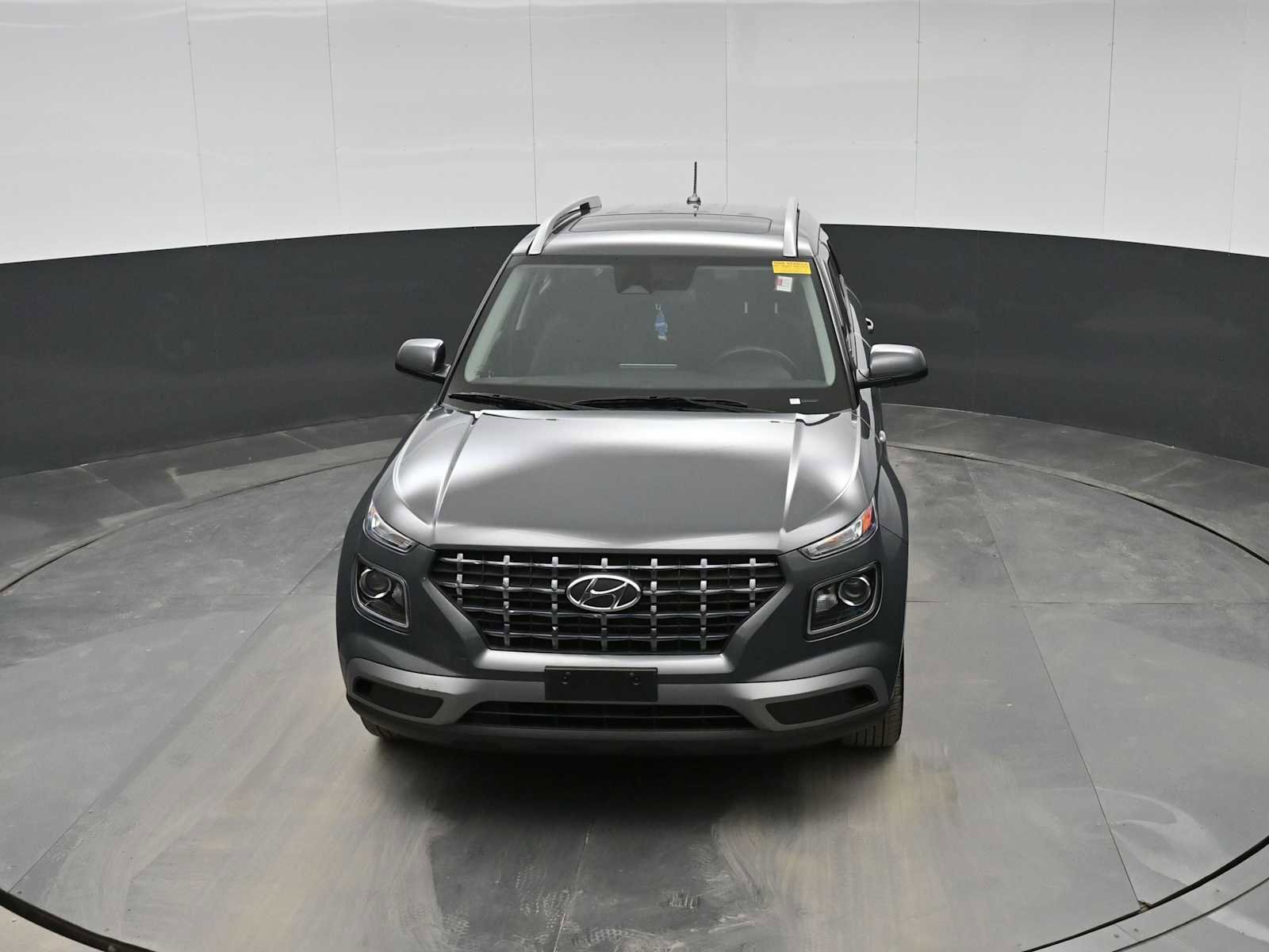 Certified 2024 Hyundai Venue SEL image 24
