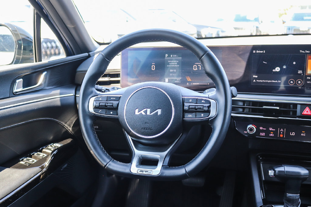 Used 2025 Kia K5 GT-Line w/ GT-Line Premium Package FWD image 15