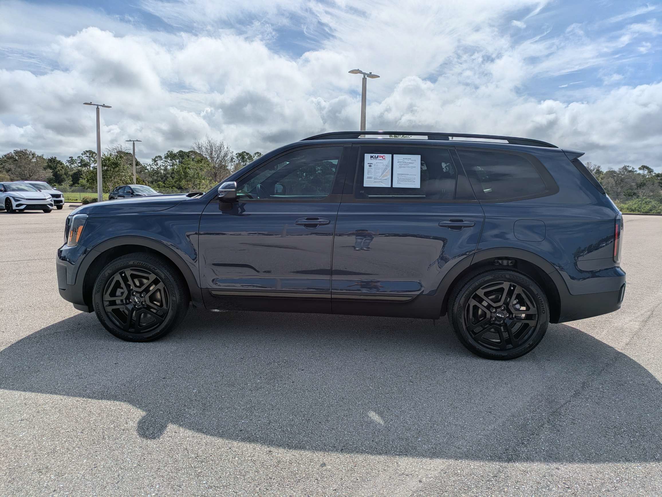 Certified 2024 Kia Telluride EX X-Line AWD/4WD image 8