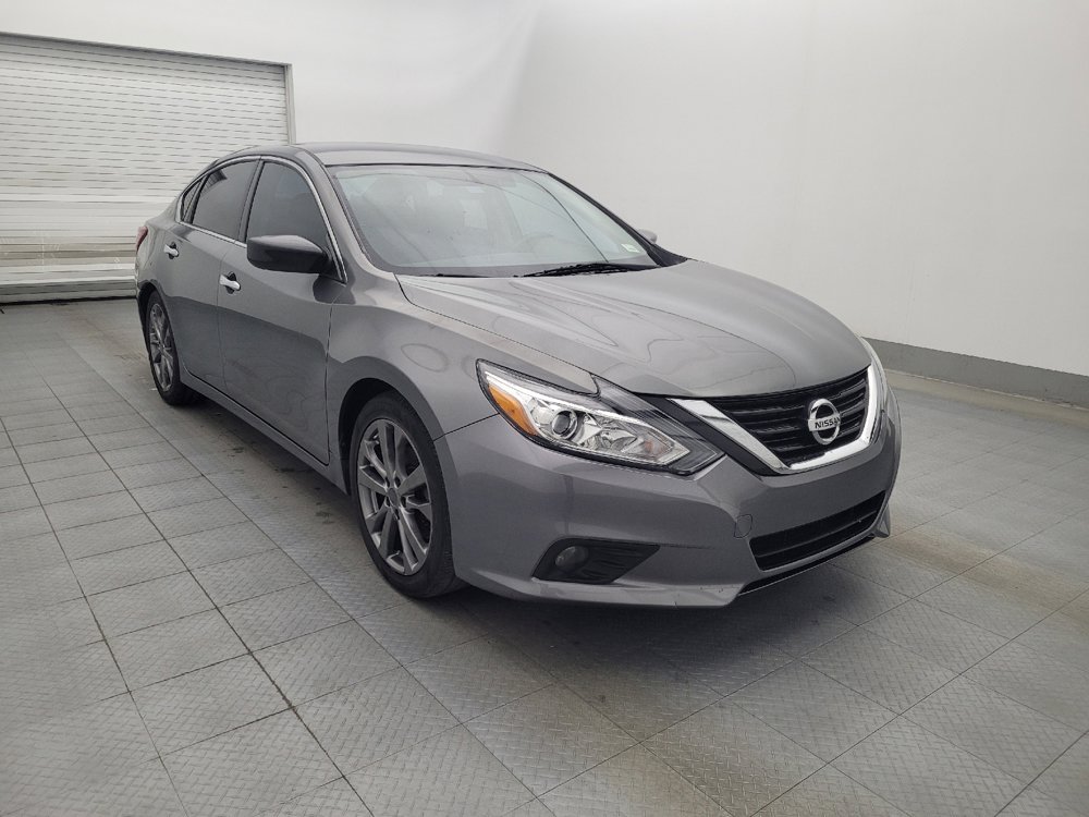 Used 2018 Nissan Altima 2.5 SR w/ SR Special Edition image 13