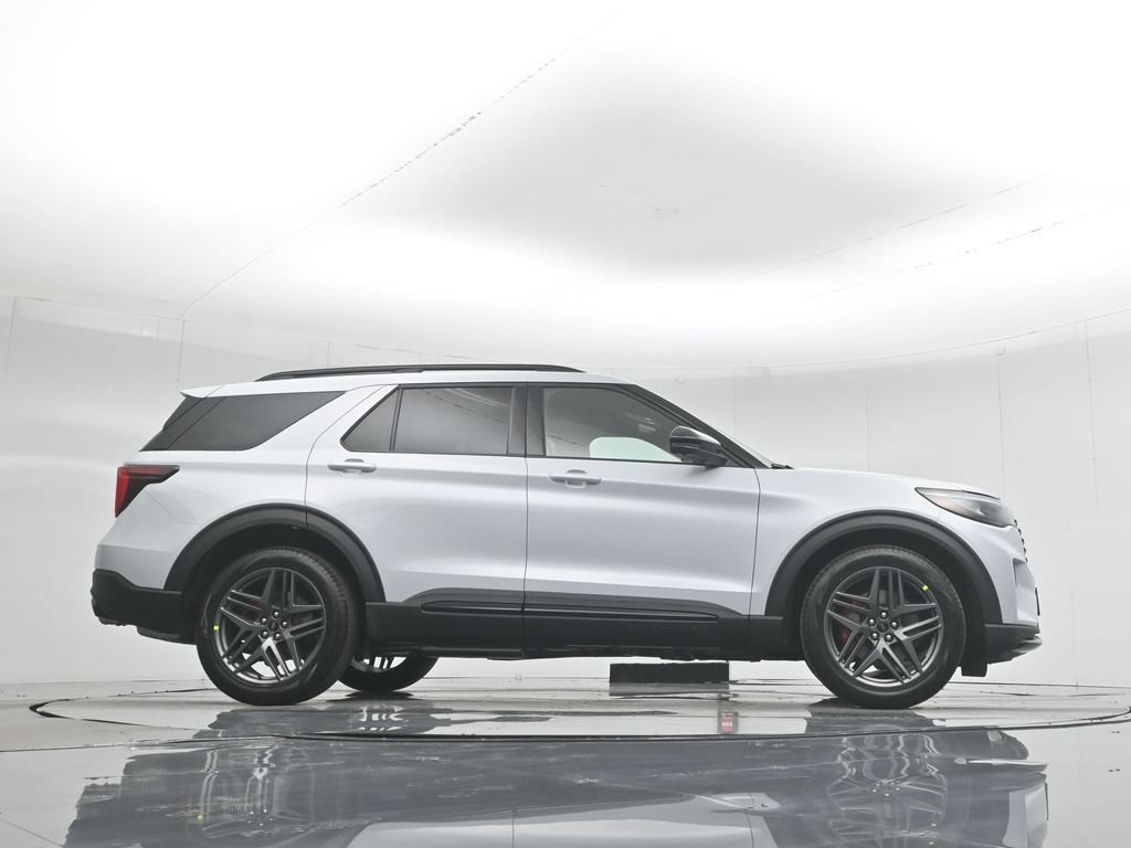 New 2026 Ford Explorer ST w/ Sun And Sound Package AWD/4WD image 49