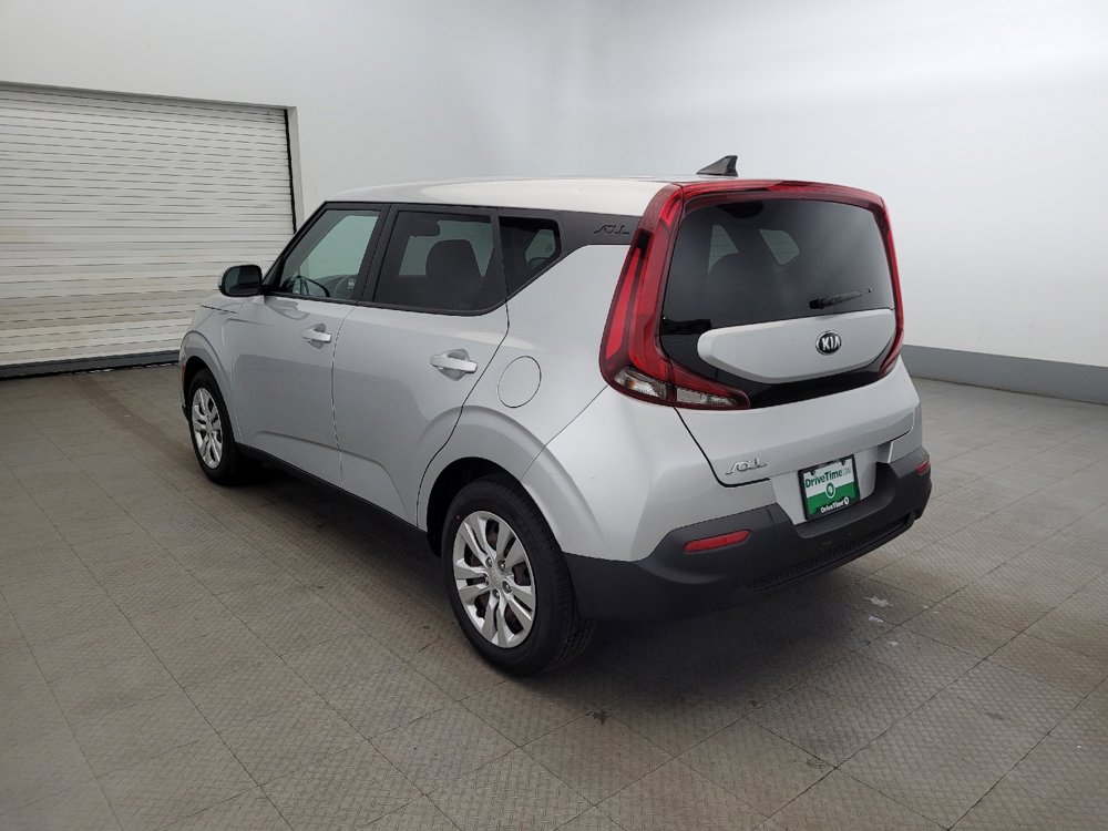 Used 2021 Kia Soul LX image 5