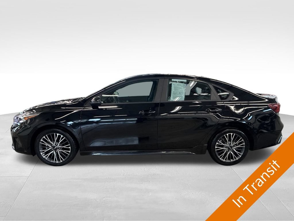 Certified 2023 Kia Forte GT-Line FWD image 3