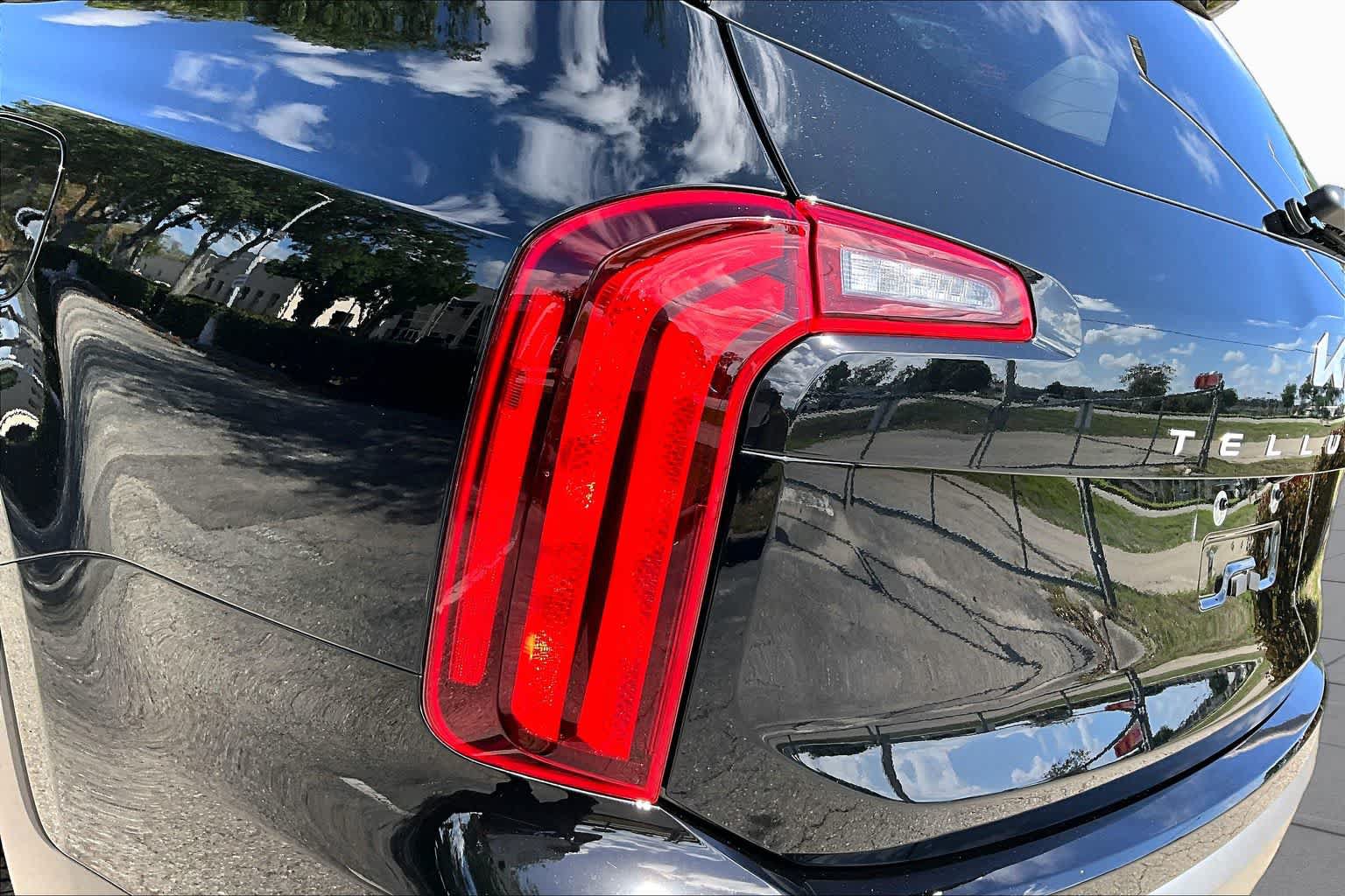 Used 2023 Kia Telluride S w/ S Sunroof Package AWD/4WD image 29