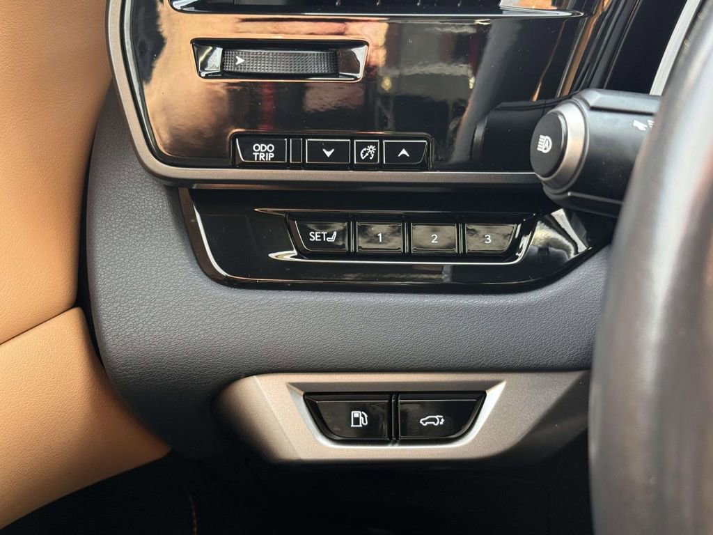 Used 2024 Lexus RX 350 Premium w/ Accessory Package (P2) image 23