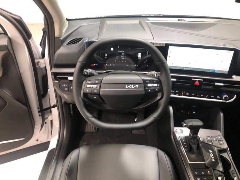 New 2026 Kia Sportage SX image 29