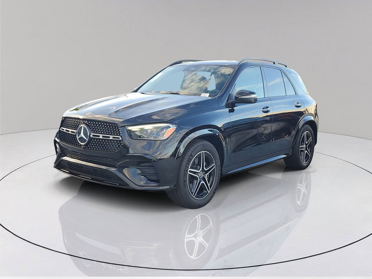 New 2025 Mercedes-Benz GLE 450 4MATIC image 3