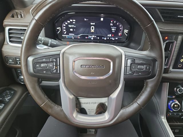 Used 2023 GMC Yukon XL Denali image 17