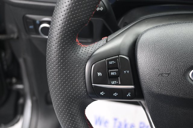 Used 2023 Ford Escape ST-Line AWD/4WD image 28