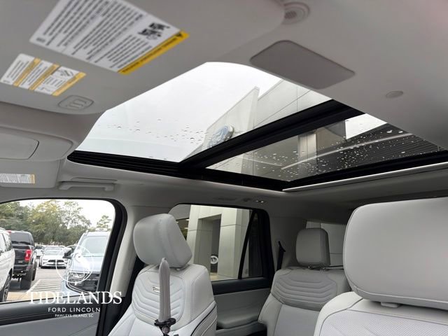 New 2025 Ford Expedition Platinum w/ Platinum Ultimate Package image 25